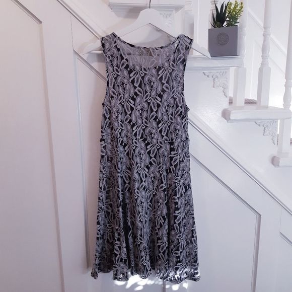 Free People semi sheer lace dress - Picture 2 of 14